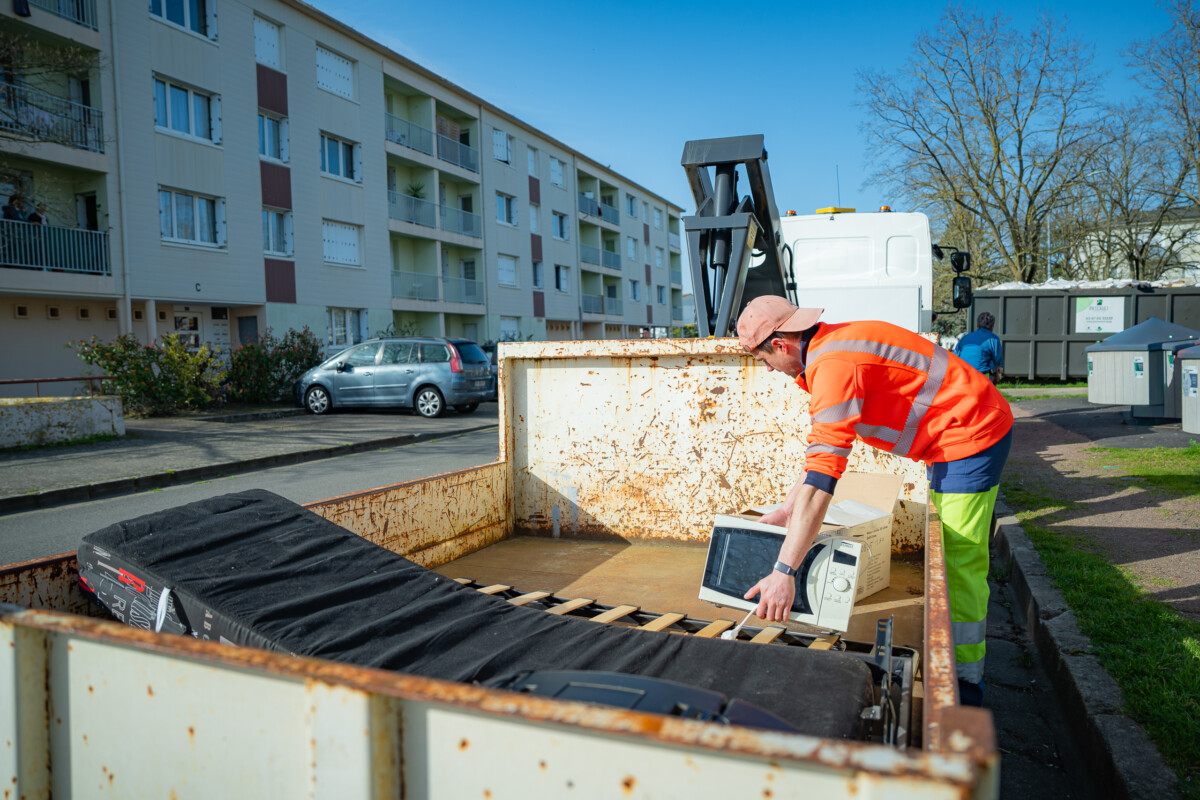 Dépôts d&rsquo;encombrants mercredi 25 mars