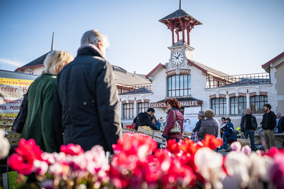 Le marché du vendredi 1er mai est maintenu